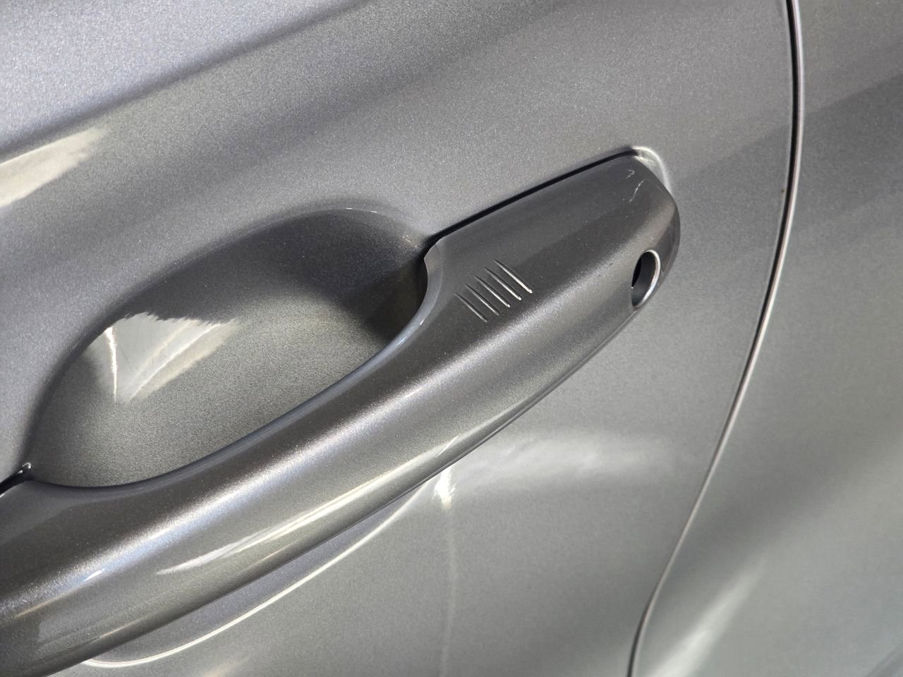 Used 2022 Lincoln Corsair AWD w/ Premium Package image 15