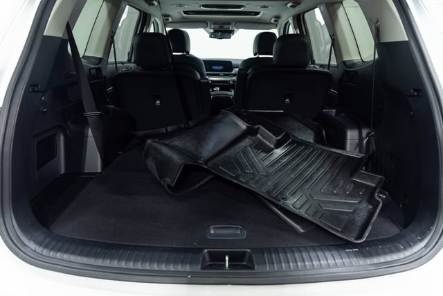 Used 2024 Kia Telluride EX w/ EX Captain's Chair Package FWD image 9