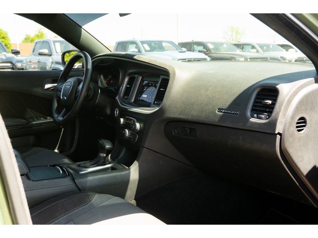 Used 2022 Dodge Charger SXT w/ Blacktop Package RWD image 19