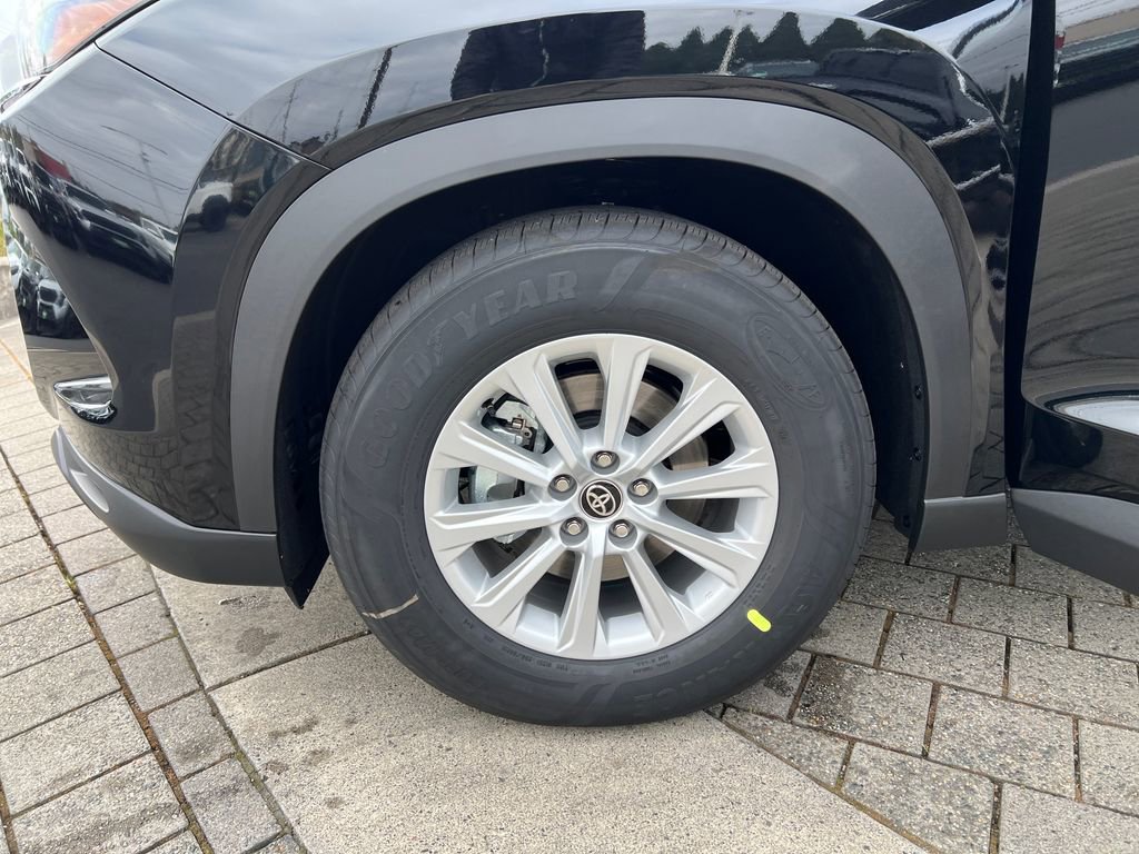 New 2026 Toyota Grand Highlander AWD Hybrid image 18