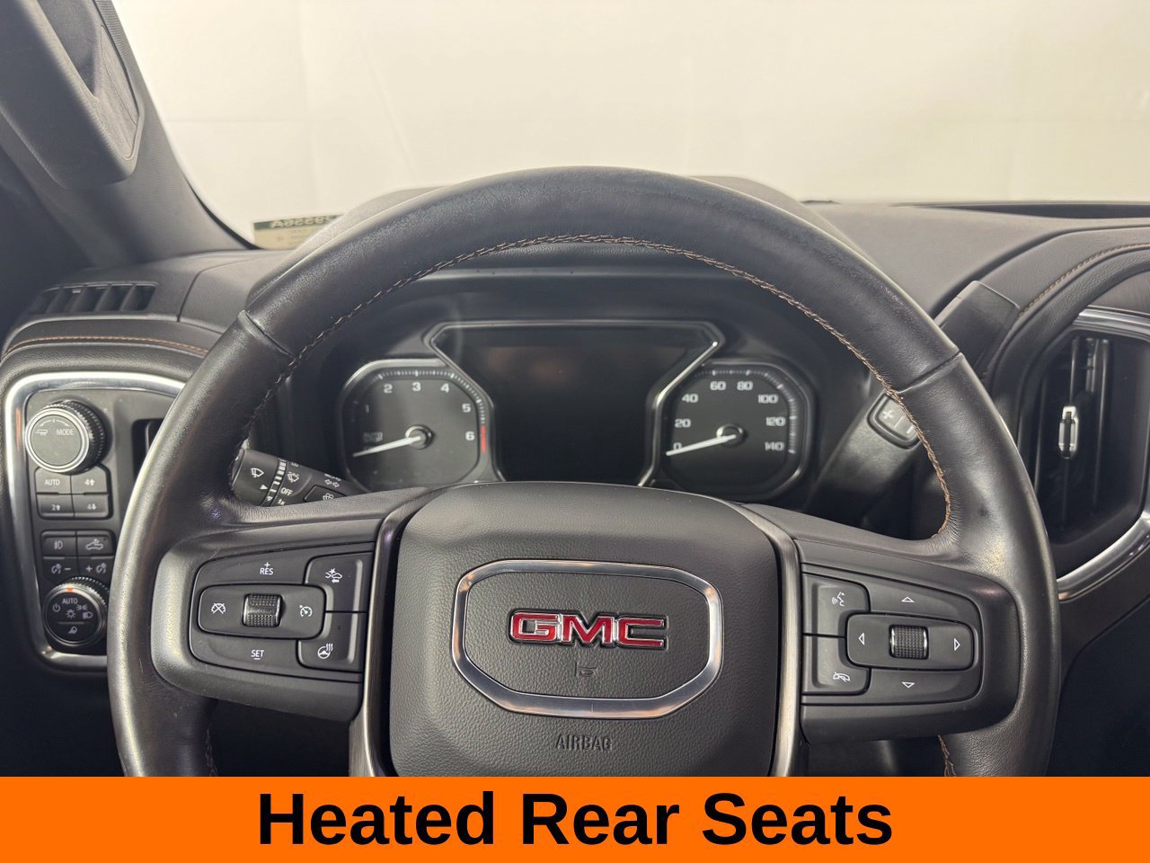 Used 2021 GMC Sierra 1500 AT4 w/ AT4 Premium Package AWD/4WD image 14