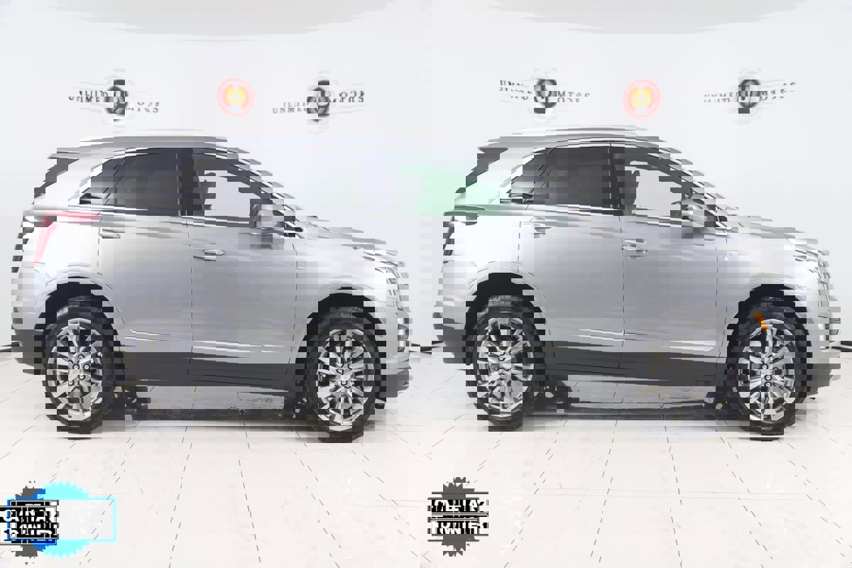 Used 2024 Cadillac XT5 Premium Luxury image 2