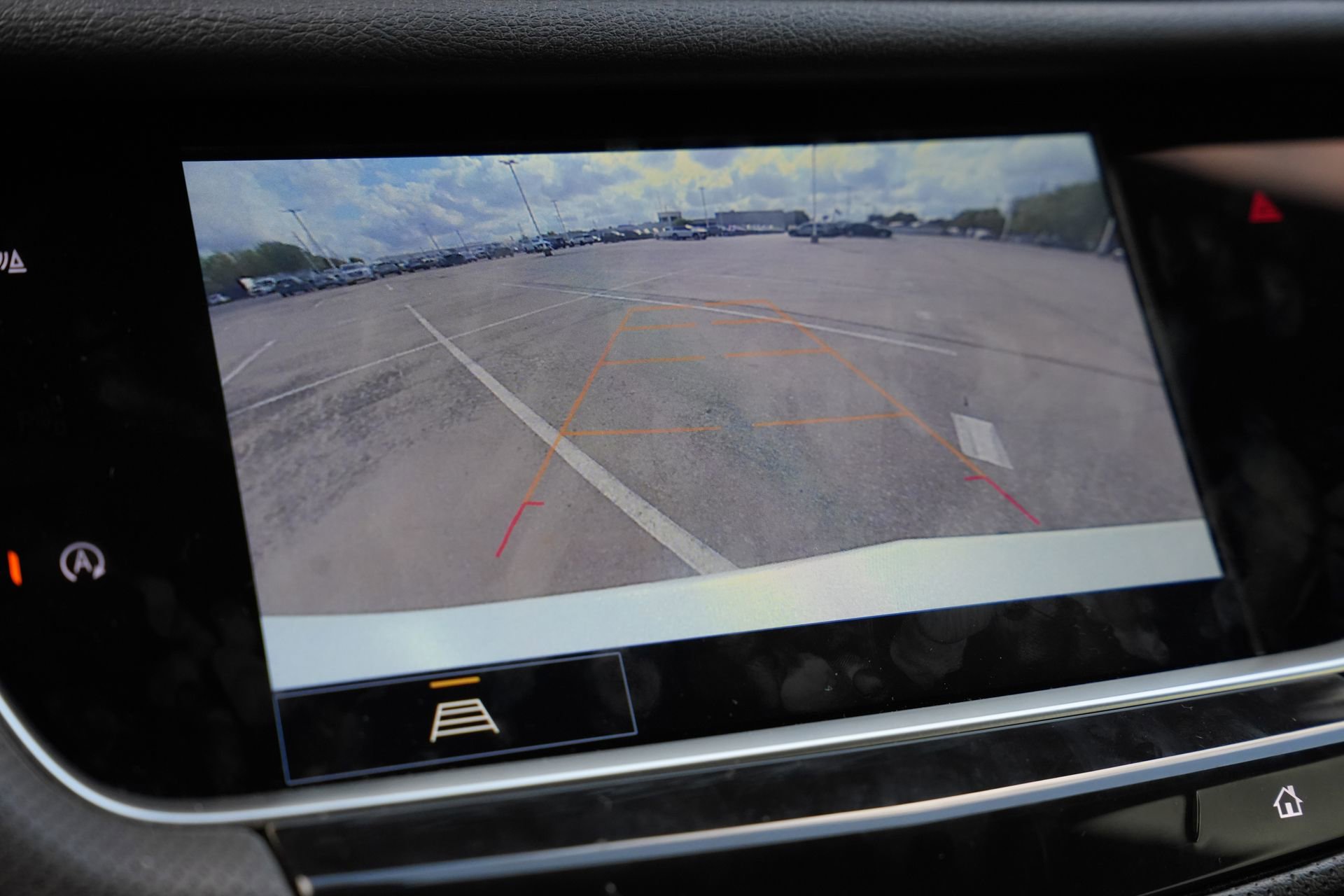 Certified 2024 Cadillac XT5 Luxury image 13