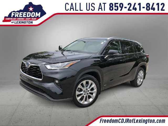 Used 2023 Toyota Highlander Limited