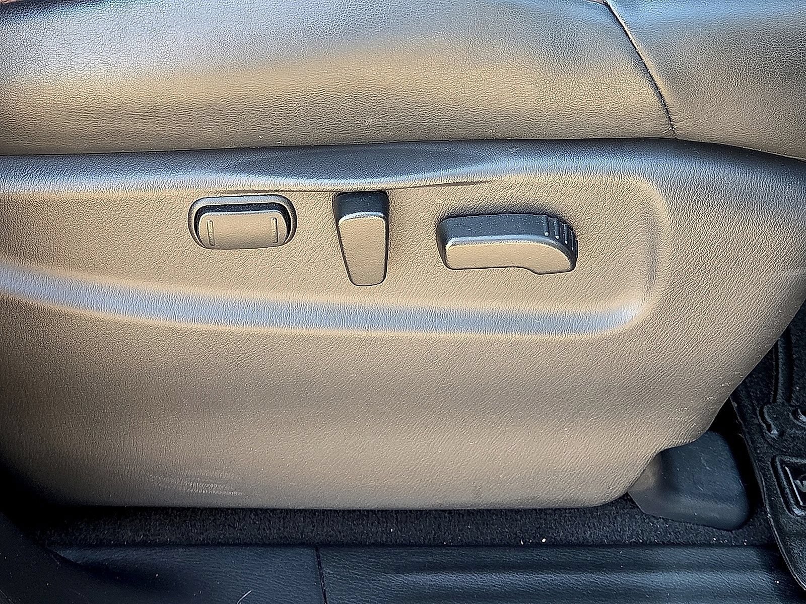Used 2018 Nissan Armada Platinum w/ Captain Seat Package AWD/4WD image 15