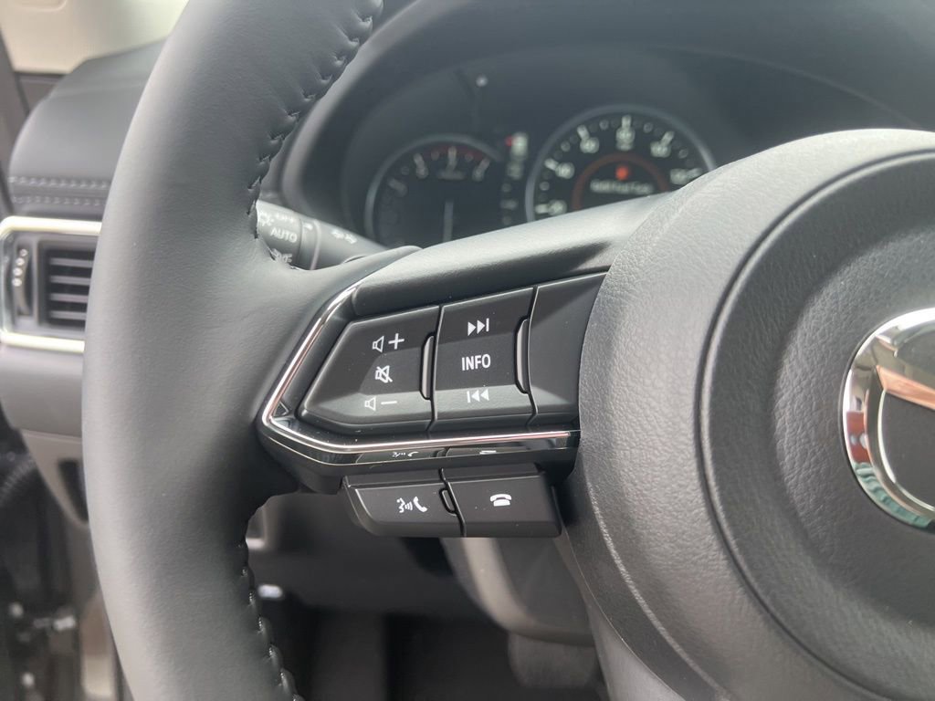 New 2025 MAZDA CX-5 AWD 2.5 S w/ Premium Plus Pkg image 17