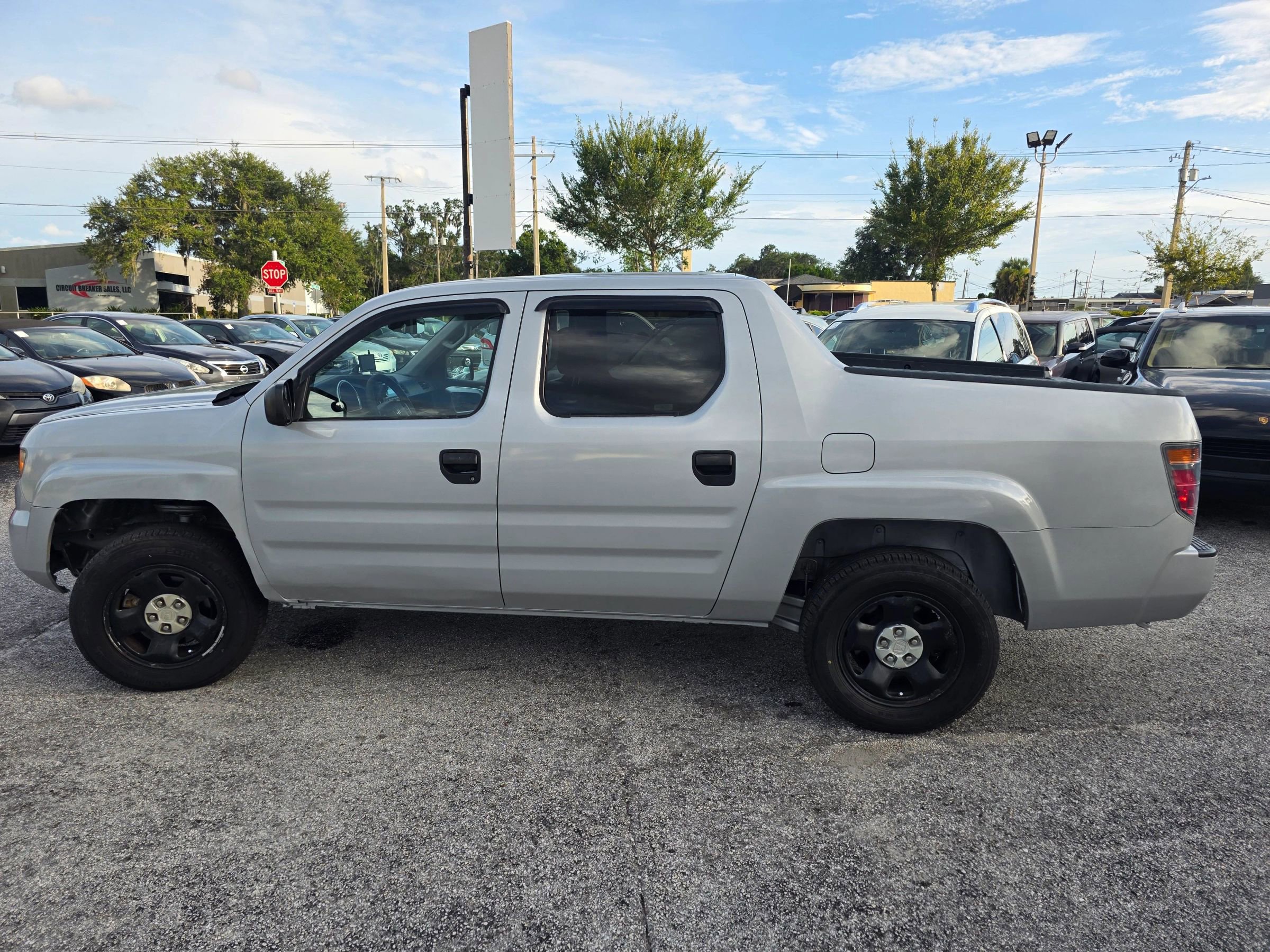 Used 2006 Honda Ridgeline RT image 4