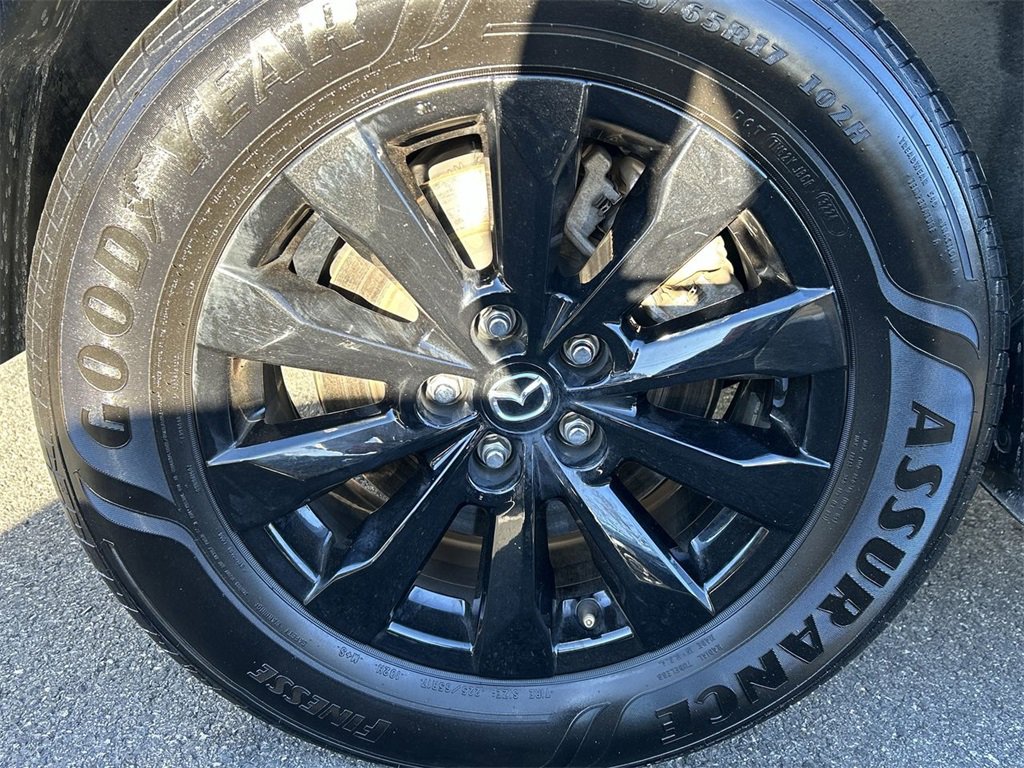 Used 2025 MAZDA CX-50 AWD 2.5 S w/ Preferred Package image 12