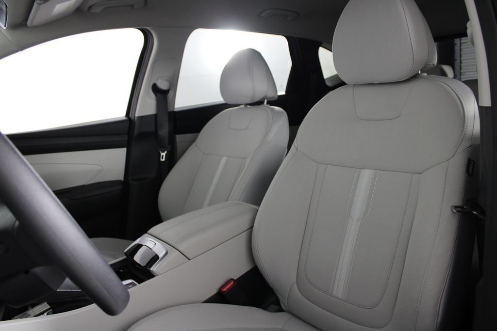 Used 2026 Hyundai Tucson SEL FWD image 20