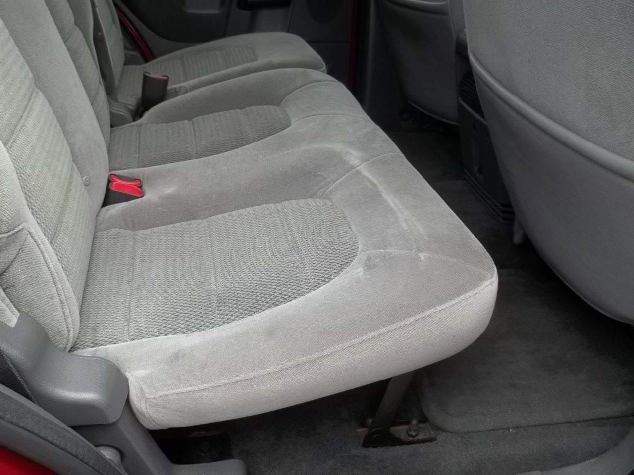 Used 2005 Ford Explorer Sport XLT RWD image 13