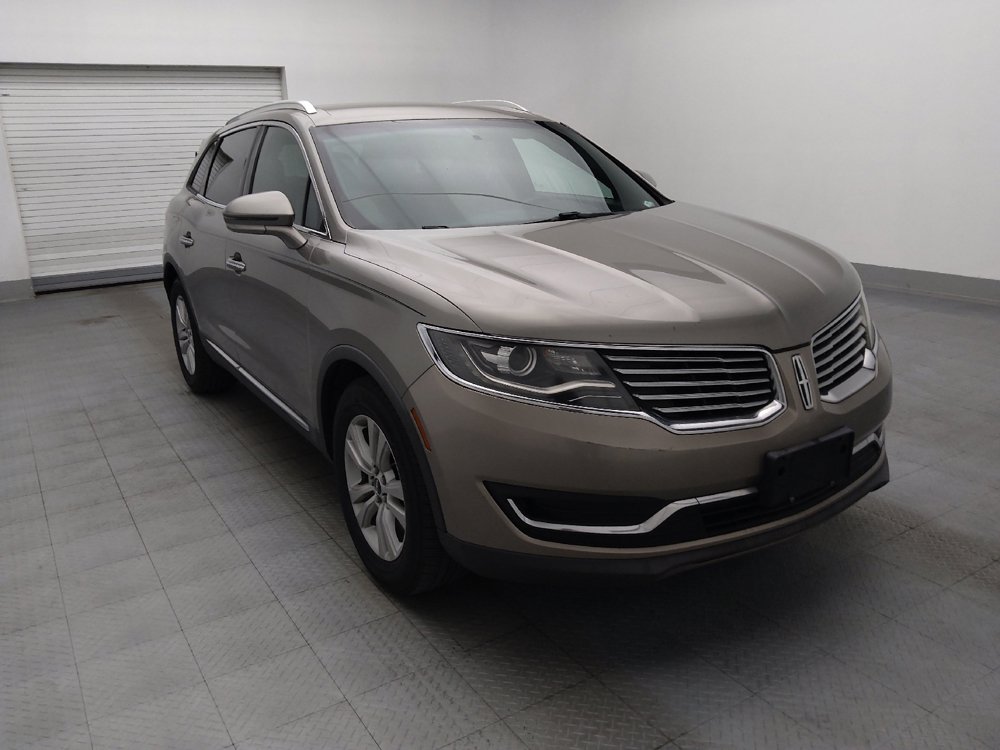 Used 2016 Lincoln MKX Premiere w/ Cargo Accessories Package FWD image 13