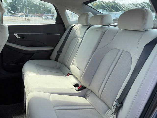 Used 2025 Hyundai Sonata SEL FWD image 6