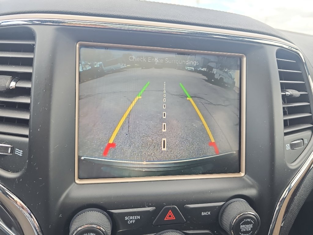 Used 2017 Jeep Grand Cherokee Overland image 30