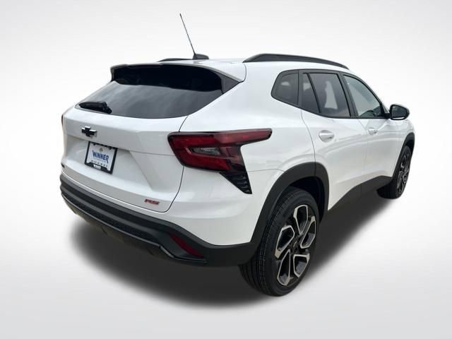 New 2026 Chevrolet Trax RS w/ Driver Confidence Package image 5