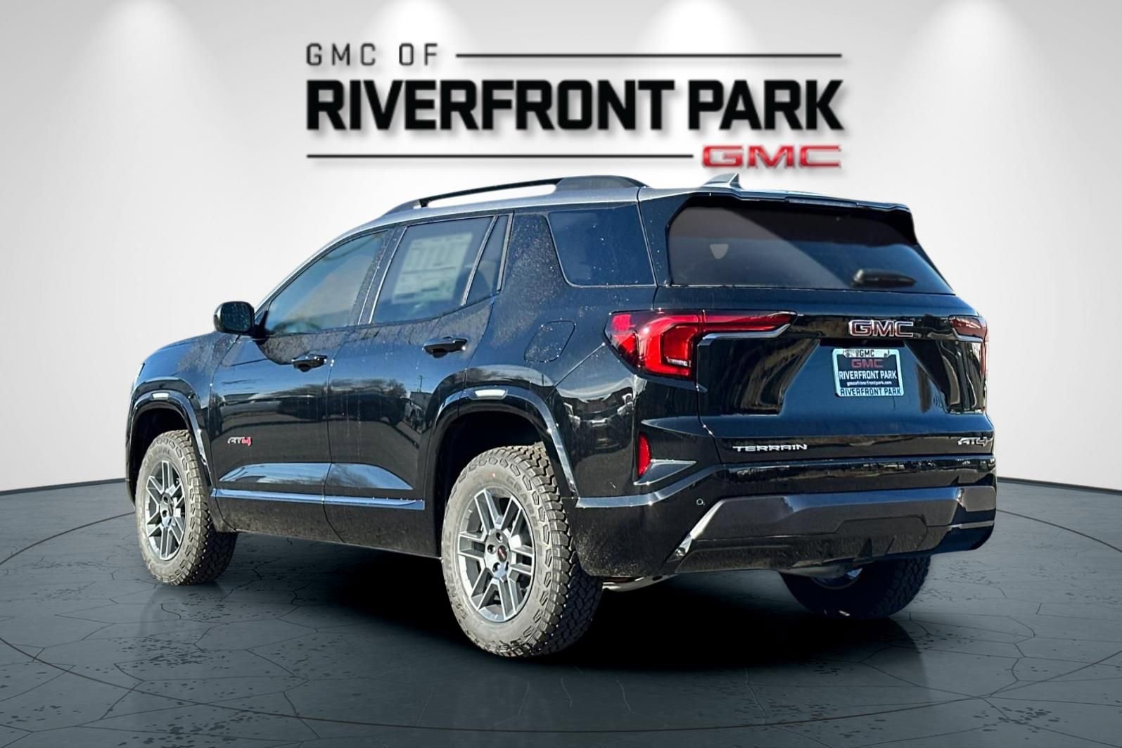 New 2026 GMC Terrain AT4 w/ Convenience Package III AWD/4WD image 5