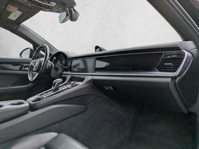 Used 2018 Porsche Panamera image 22