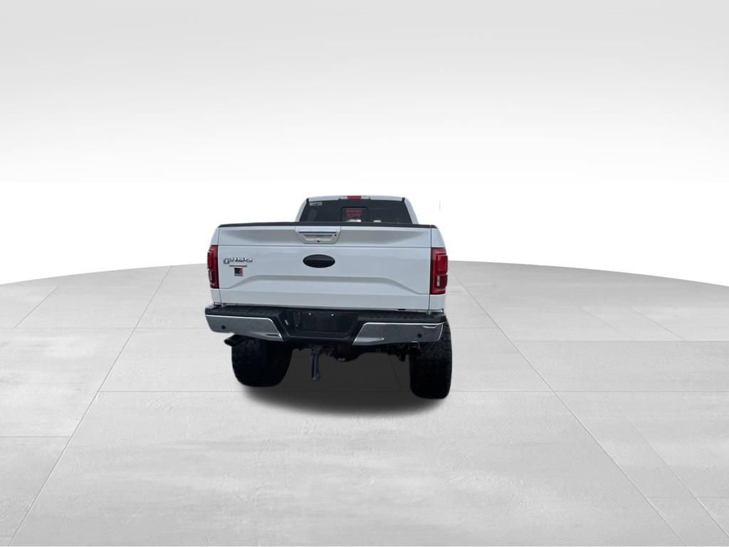 Used 2016 Ford F150 Lariat w/ Equipment Group 502A Luxury AWD/4WD image 8