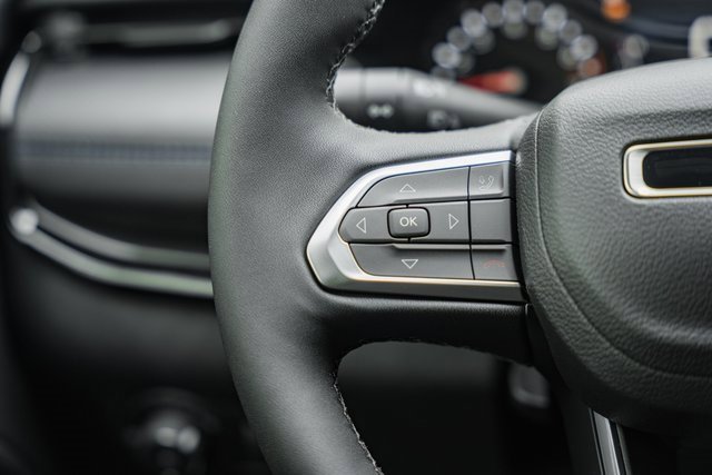 New 2026 Jeep Compass Latitude image 30