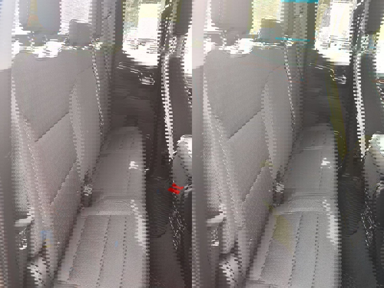 Used 2023 Chevrolet Silverado 1500 LT image 24