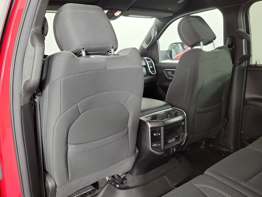 Used 2022 RAM 1500 Big Horn AWD/4WD image 10