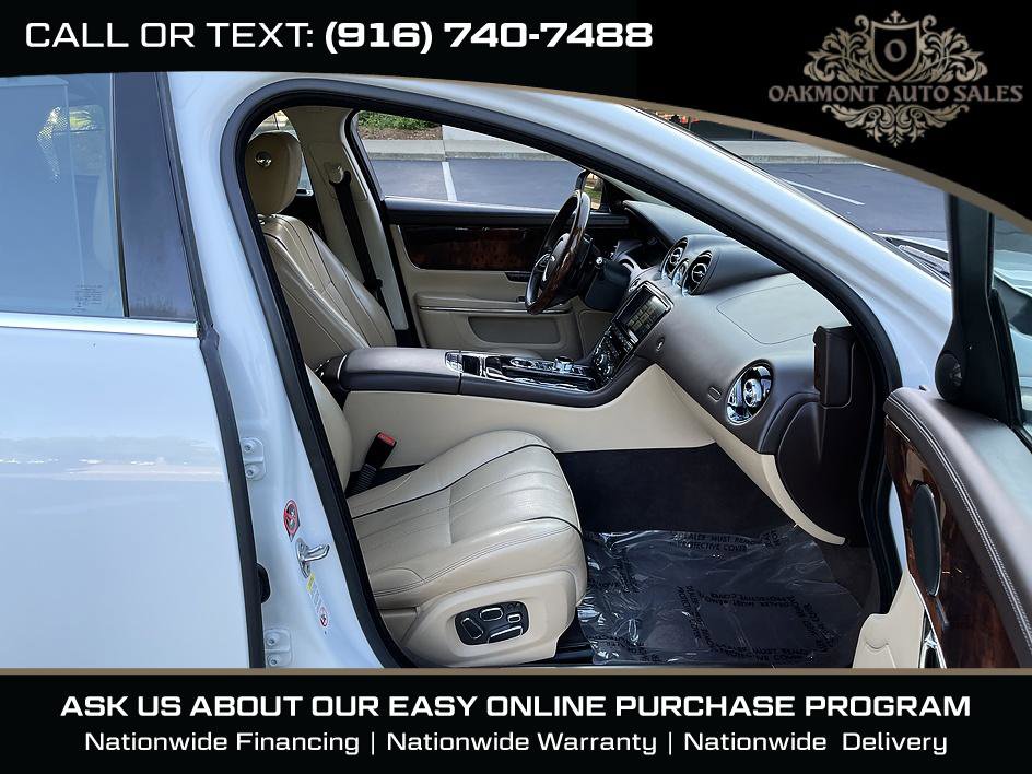 Used 2015 Jaguar XJ L Portfolio RWD image 11