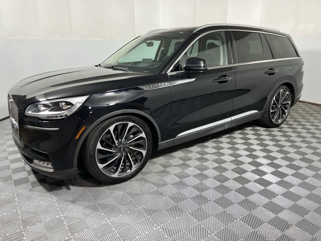 Used 2020 Lincoln Aviator Reserve w/ Equipment Group 202A AWD/4WD image 4