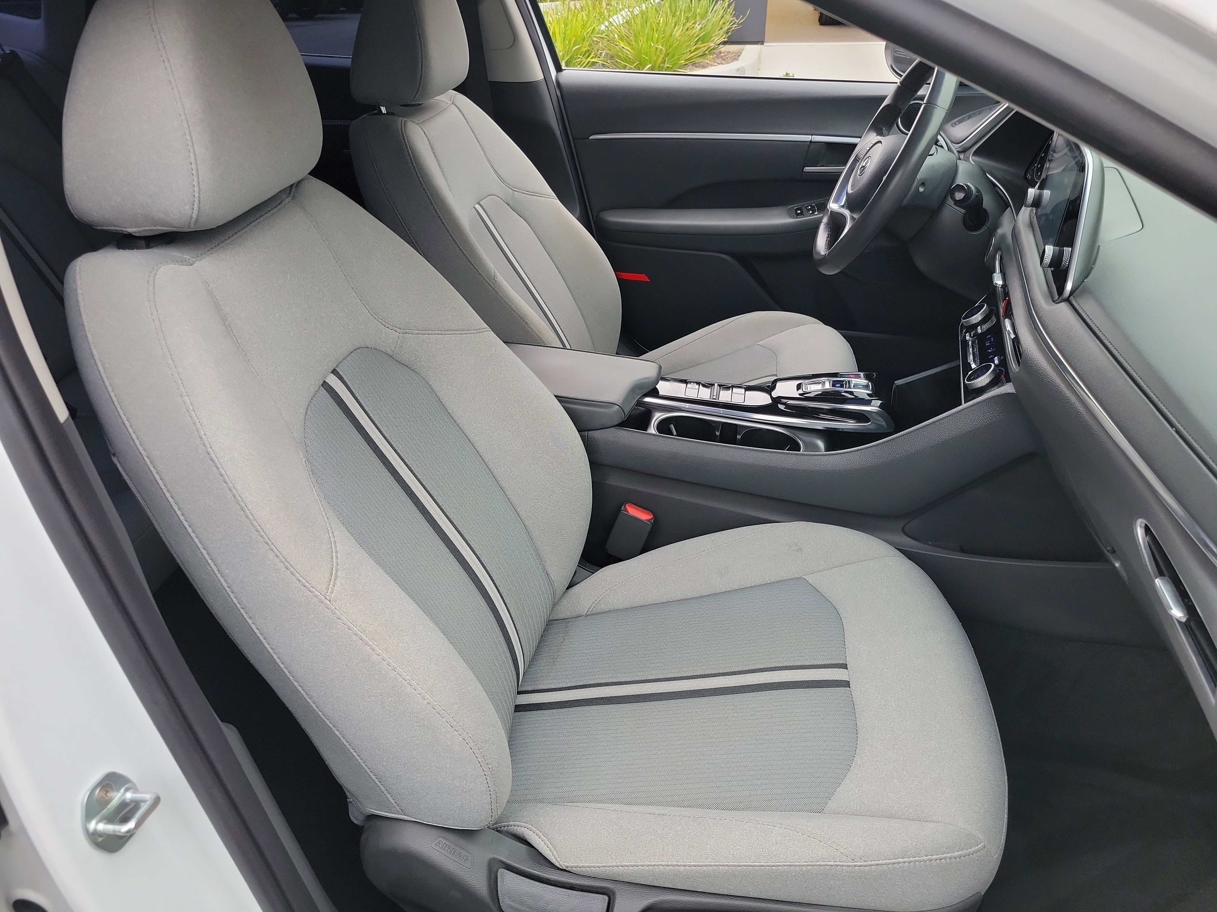 Used 2020 Hyundai Sonata SEL w/ Convenience Package FWD image 19
