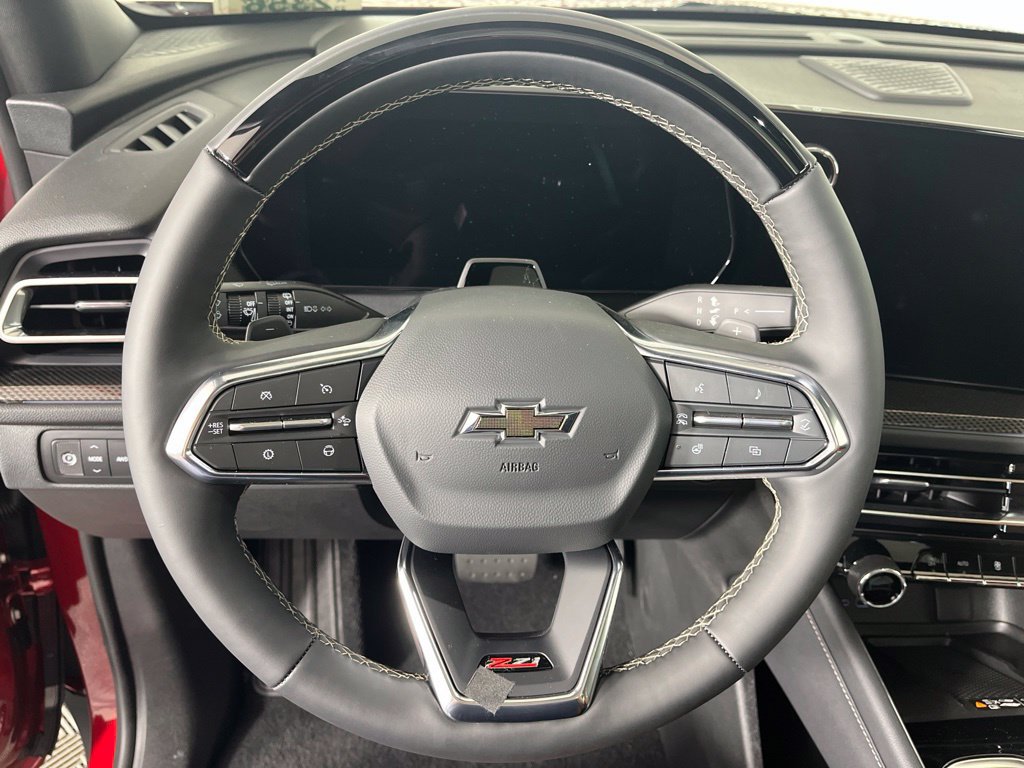 New 2027 Chevrolet Traverse Z71 w/ Enhanced Driving Package AWD/4WD image 35
