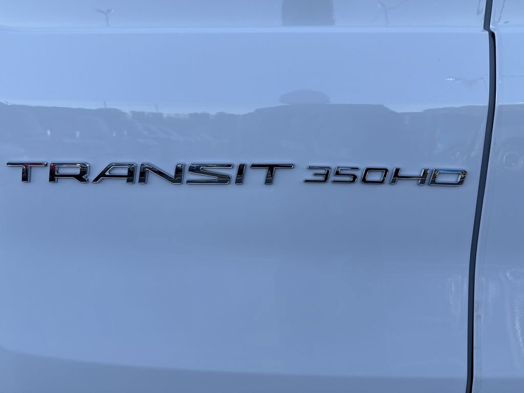 New 2025 Ford Transit 350 148 Low Roof AWD image 17