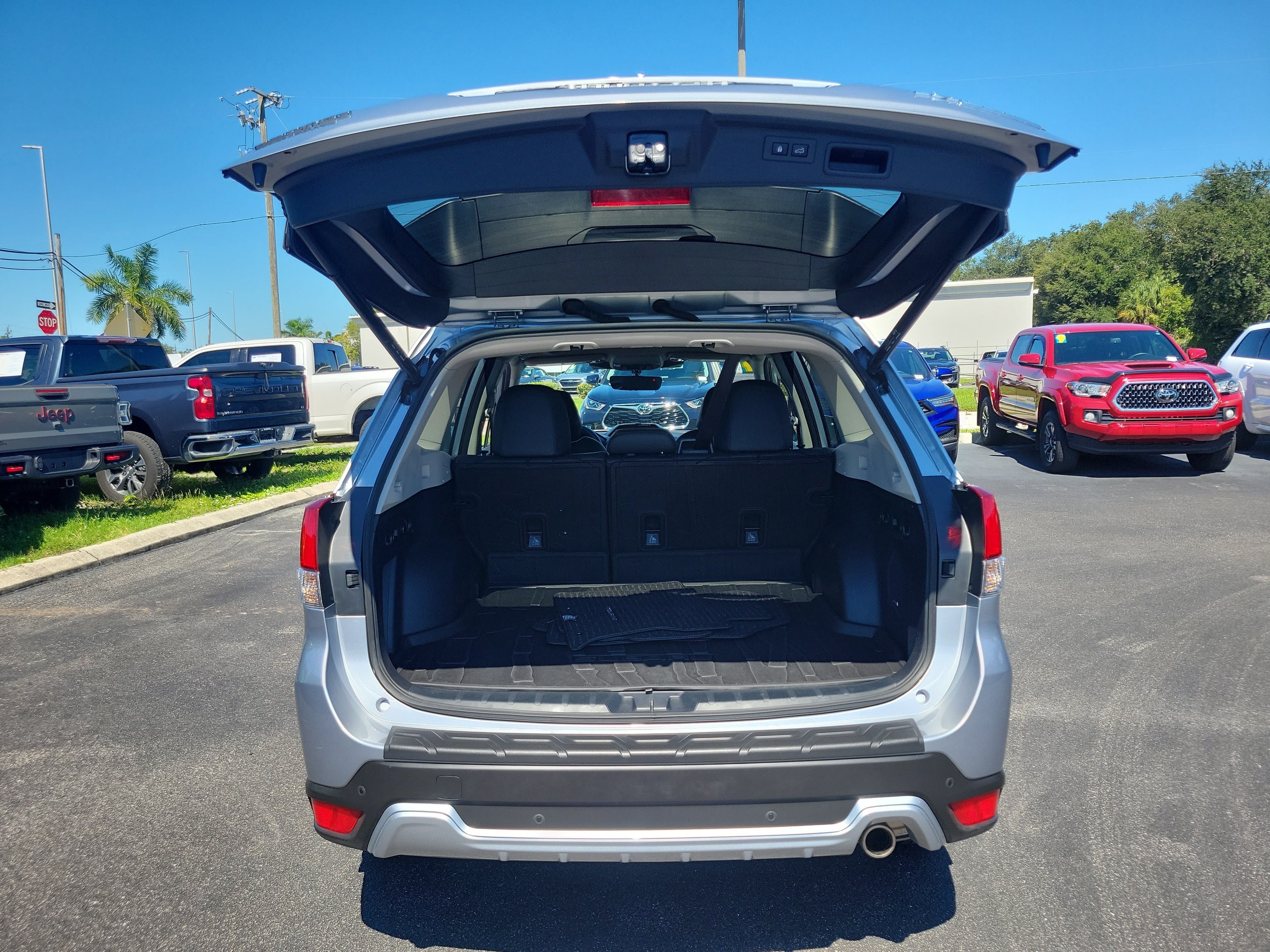 Certified 2024 Subaru Forester Touring w/ POP Package 3 AWD/4WD image 10