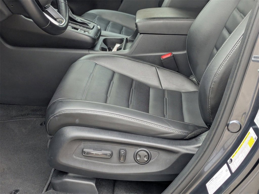 Used 2025 Honda CR-V EX-L image 24