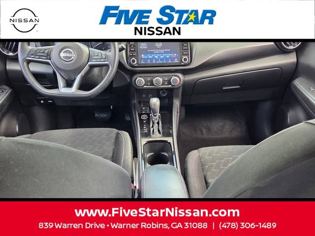 Used 2023 Nissan Kicks SV FWD image 8