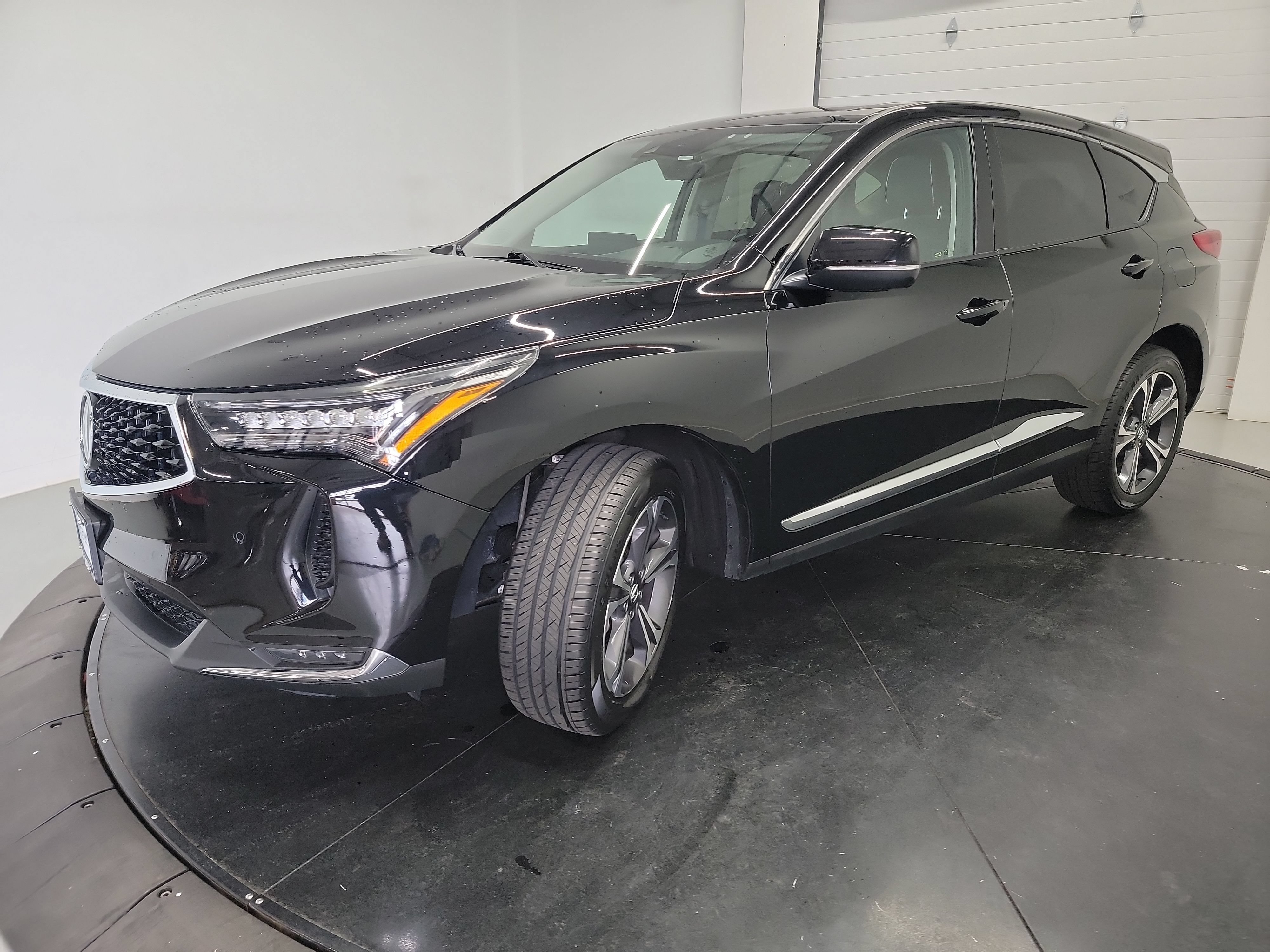Used 2022 Acura RDX w/ Advance Package AWD/4WD image 3