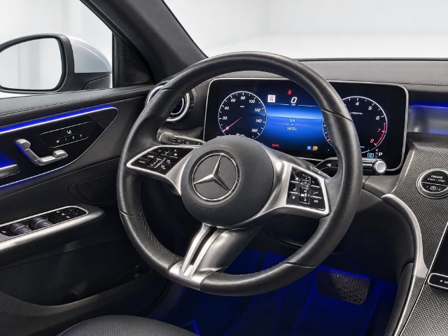 Certified 2023 Mercedes-Benz GLC 300 4MATIC image 25