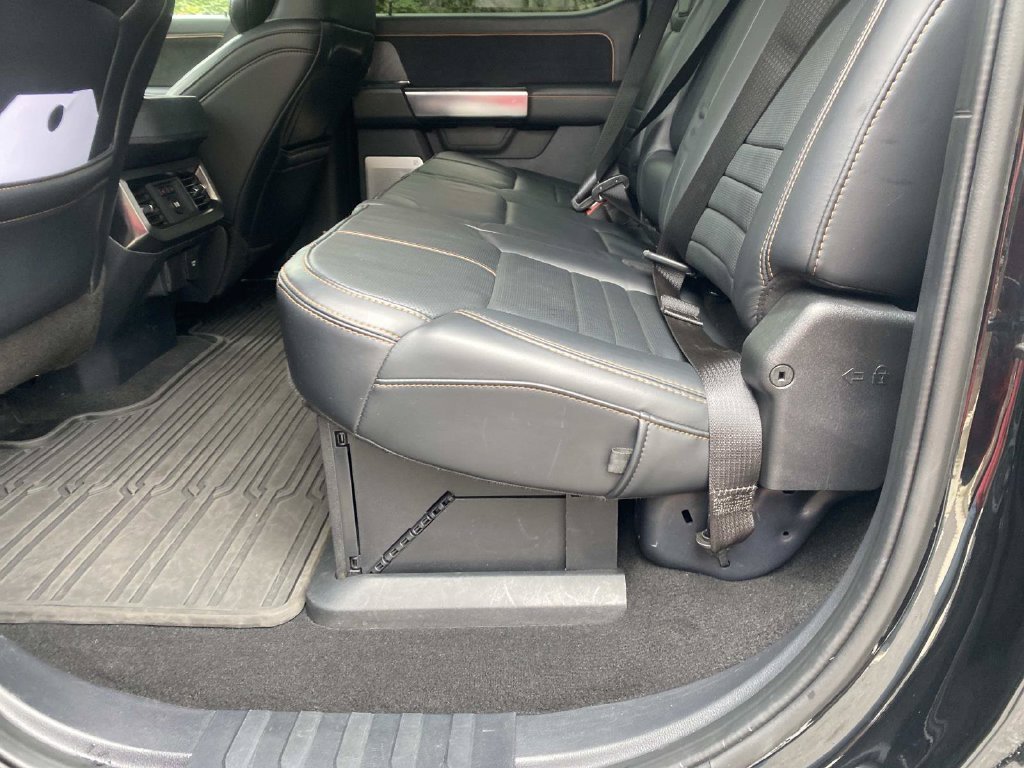 Certified 2024 Ford F350 Platinum AWD/4WD image 15