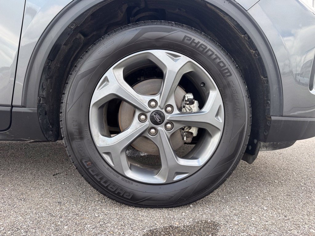 Used 2025 Ford Escape ST-Line FWD image 18