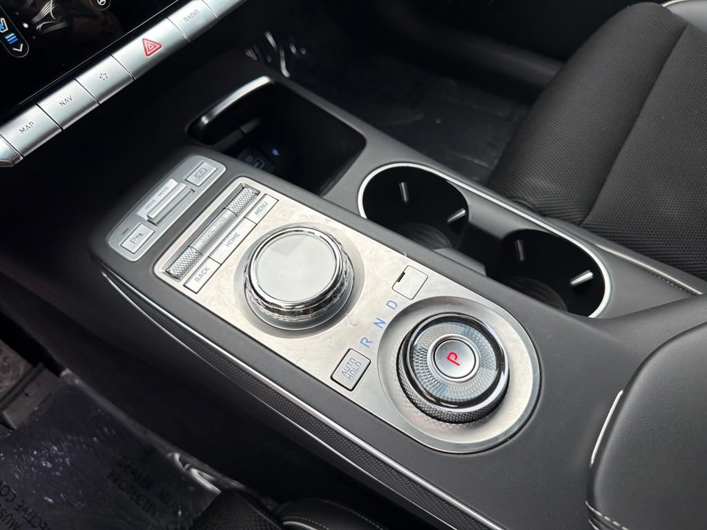 Used 2024 Genesis GV70 2.5T w/ Sport Prestige Package AWD/4WD image 30