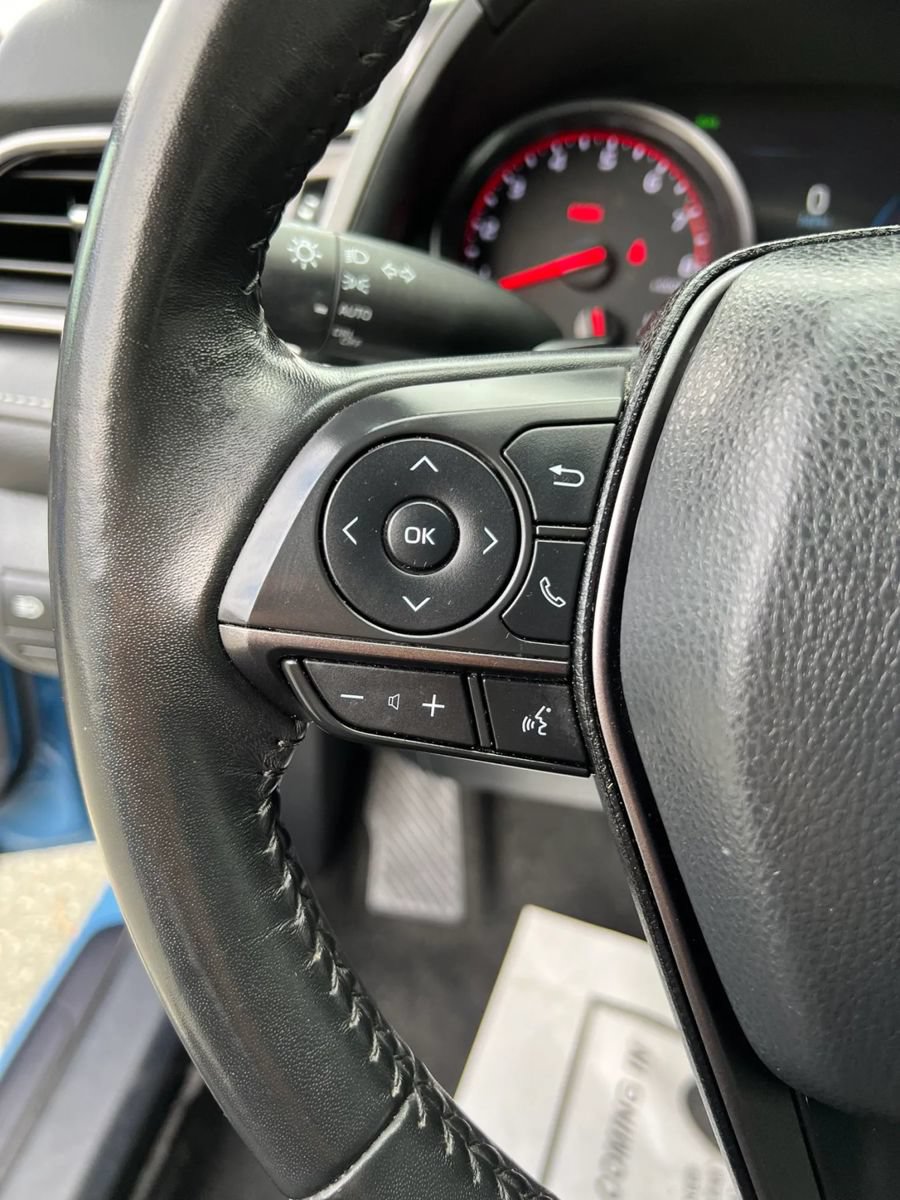Used 2024 Toyota Camry XSE FWD image 16