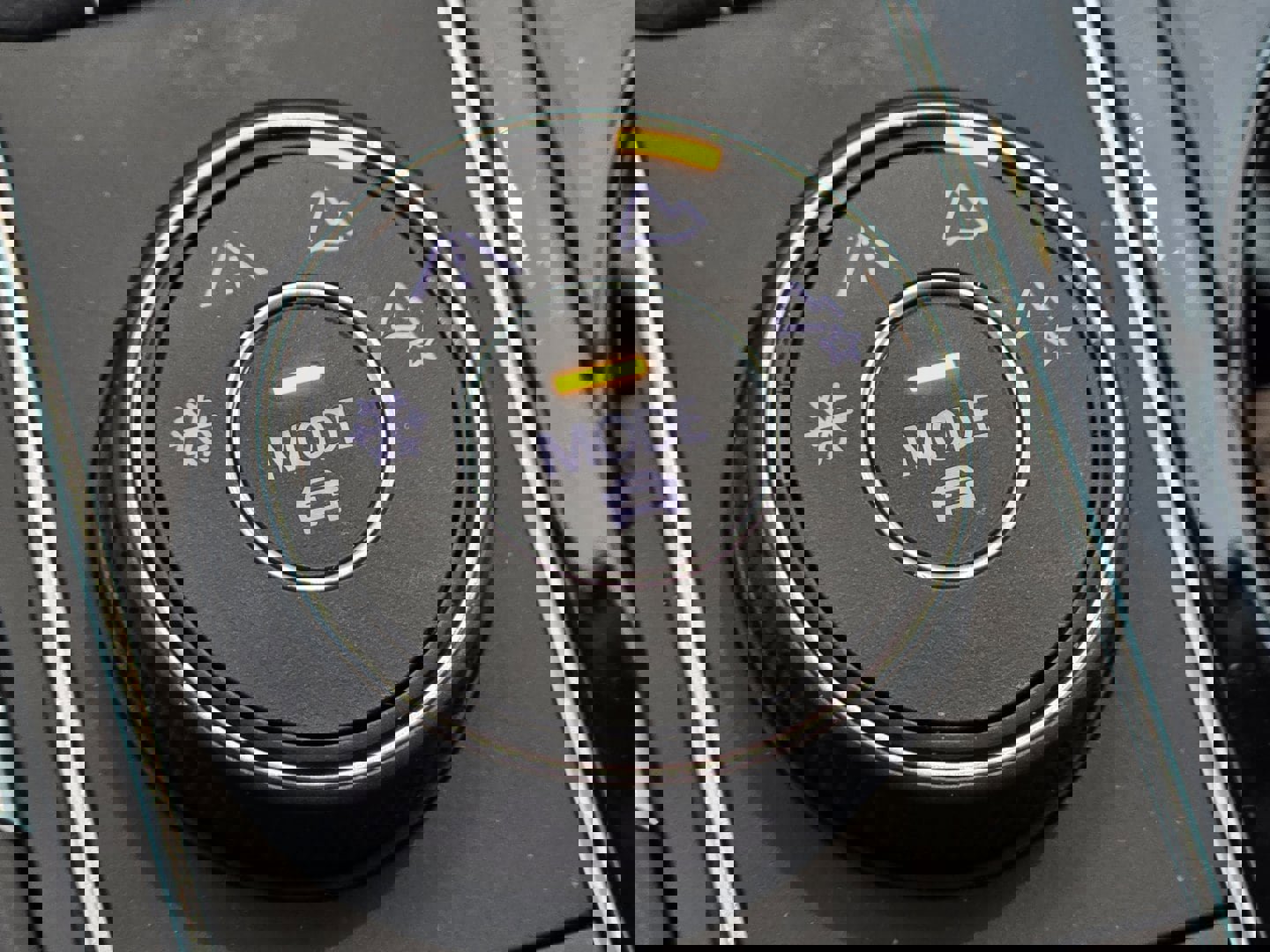 Used 2023 Volkswagen Atlas SE image 11