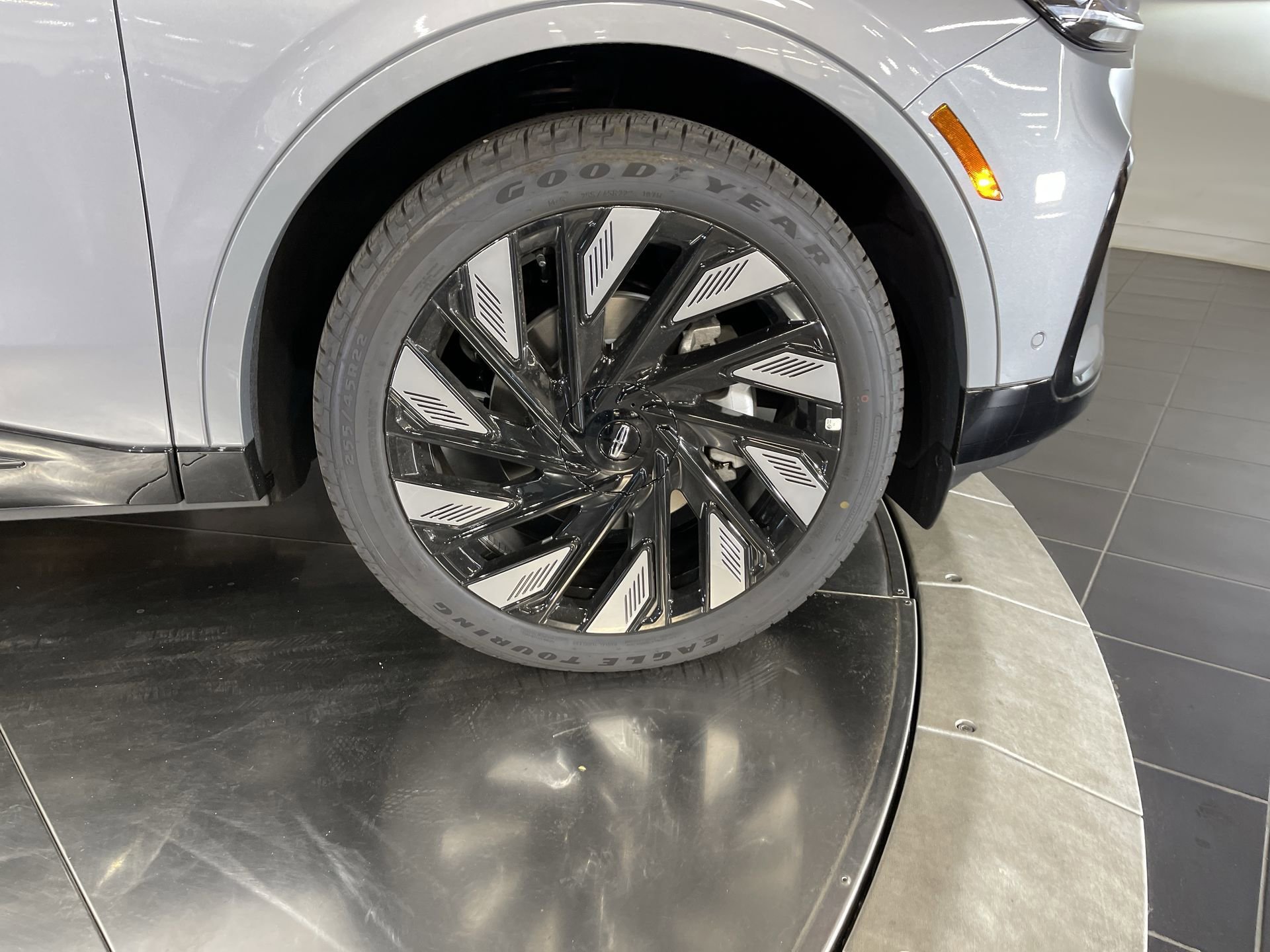 New 2024 Lincoln Nautilus Reserve w/ Equipment Group 202A image 45