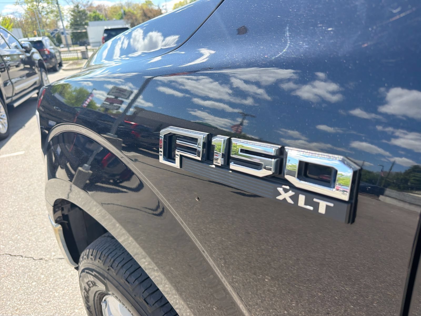 Used 2019 Ford F150 XLT AWD/4WD image 16