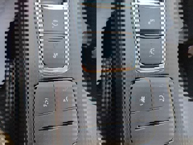 Used 2025 Ford Escape ST-Line image 41