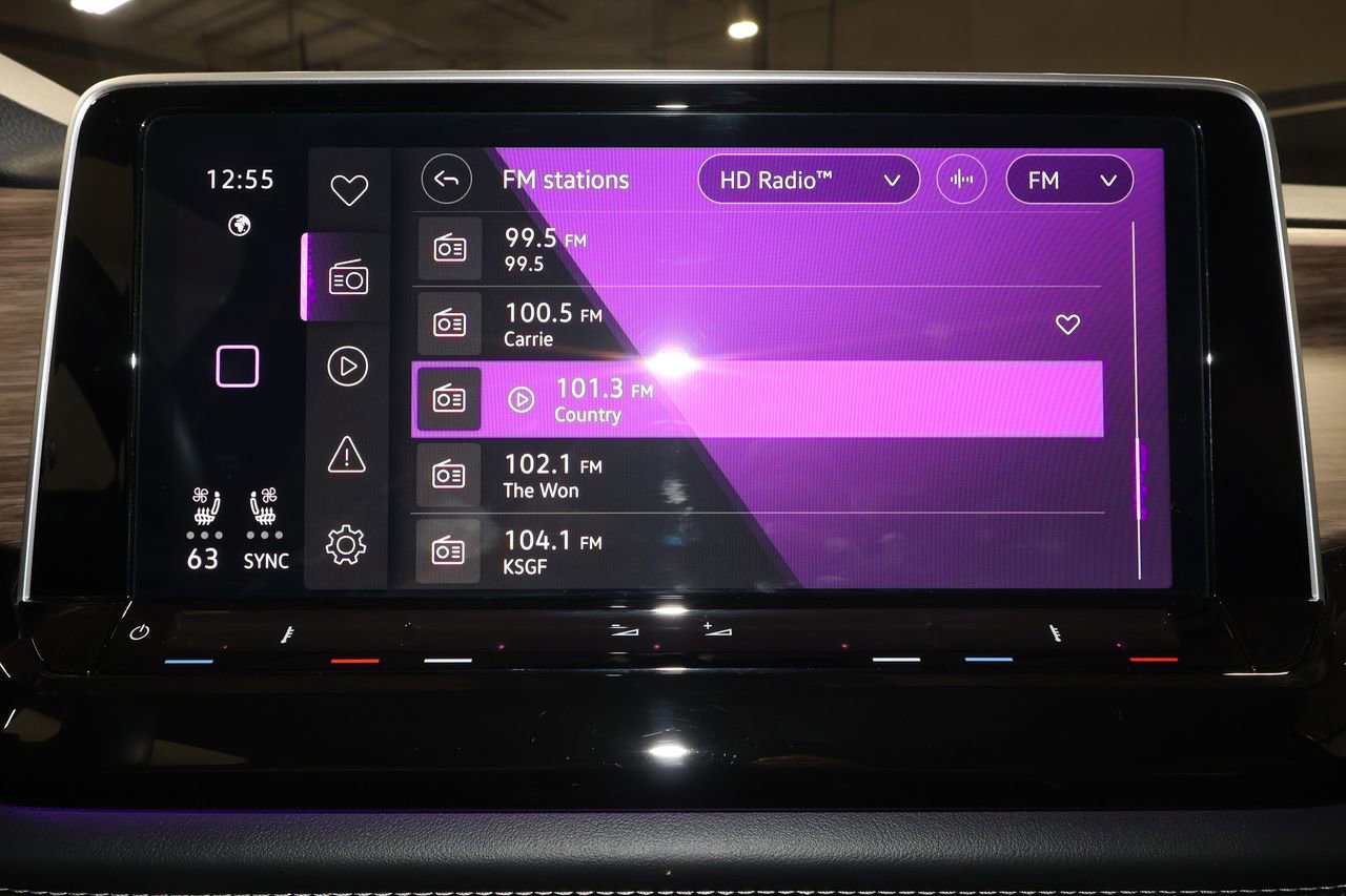 Used 2025 Volkswagen Atlas SEL Premium R-Line image 12