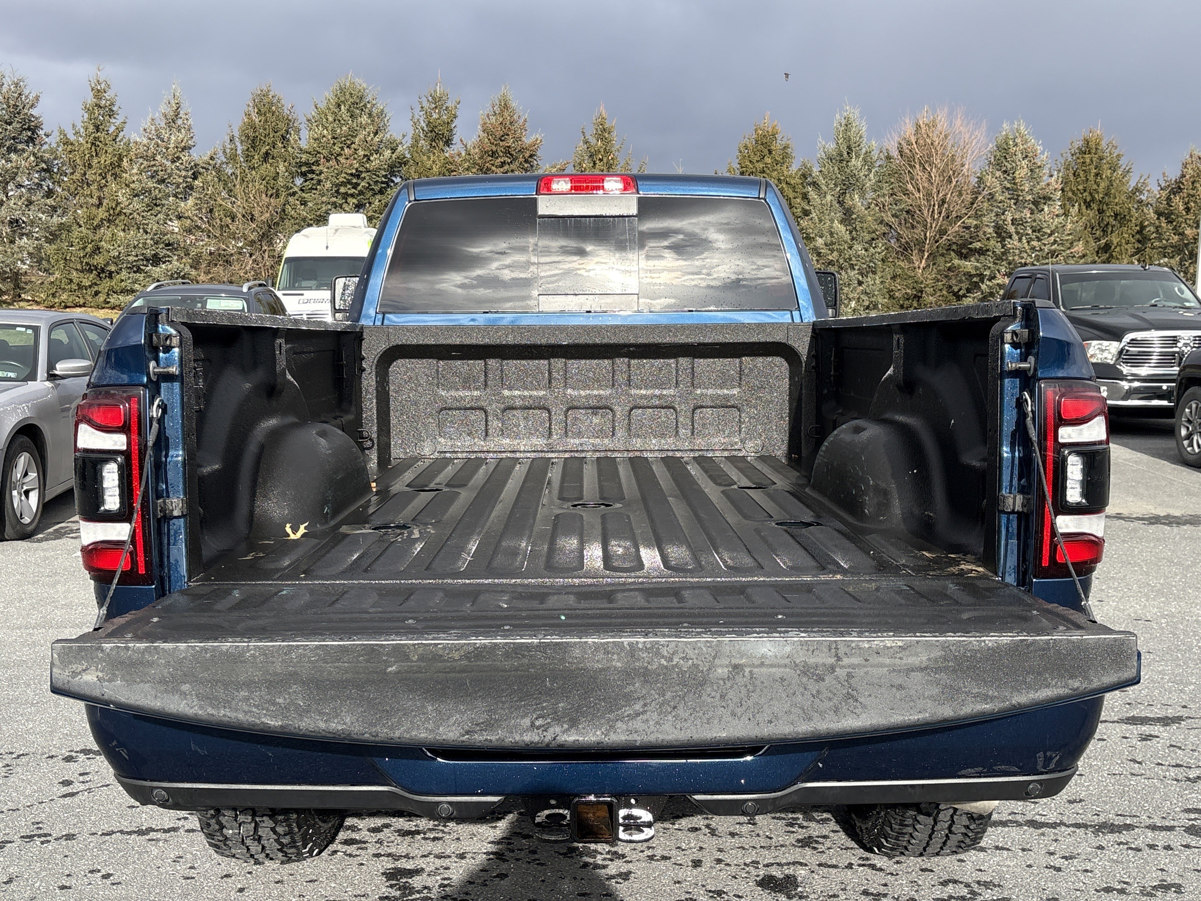 Used 2024 RAM 3500 Laramie w/ Night Edition image 12