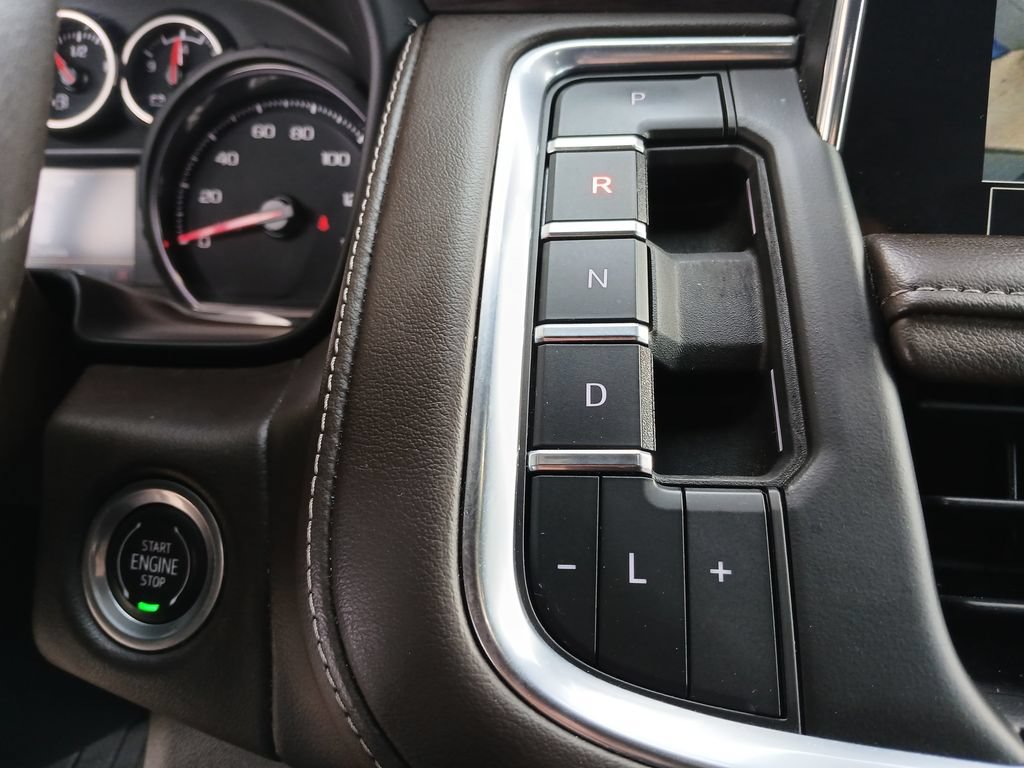 Certified 2021 Chevrolet Suburban Z71 AWD/4WD image 16