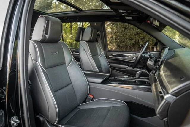 Used 2023 Cadillac Escalade Sport AWD/4WD image 43