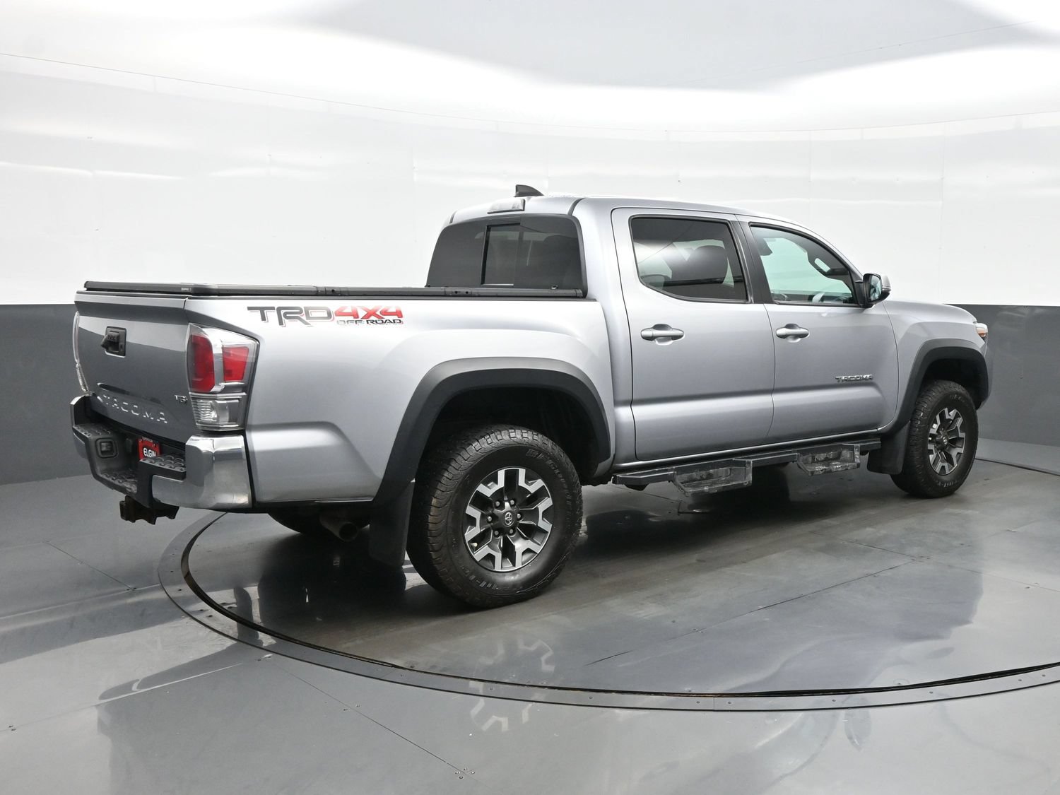 Used 2020 Toyota Tacoma TRD Off-Road AWD/4WD image 6
