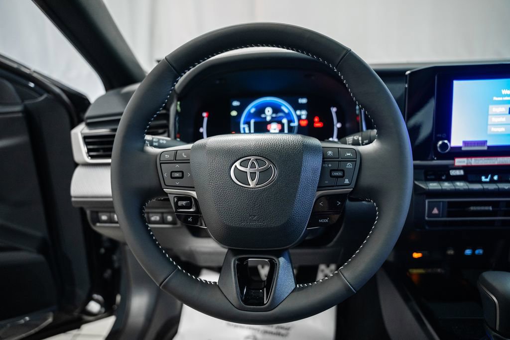 New 2026 Toyota Camry SE image 30