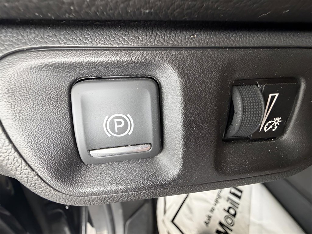 Used 2019 GMC Acadia SLT w/ Black Edition image 24