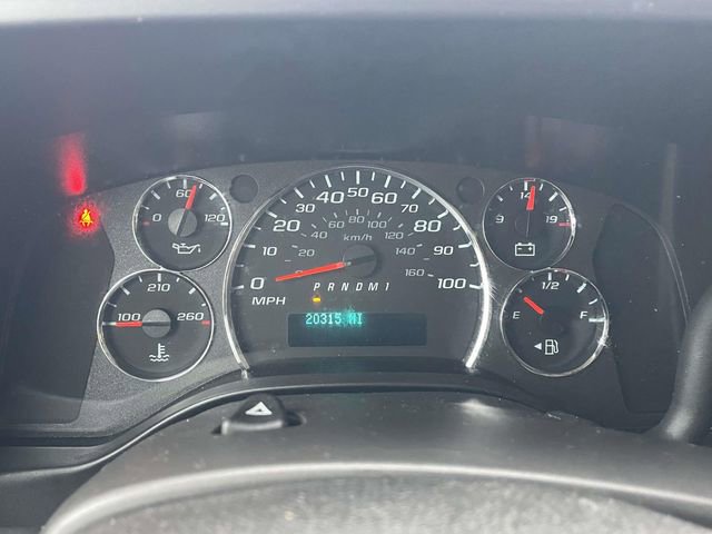 Used 2024 Chevrolet Express 2500 w/ Driver Convenience Package image 21
